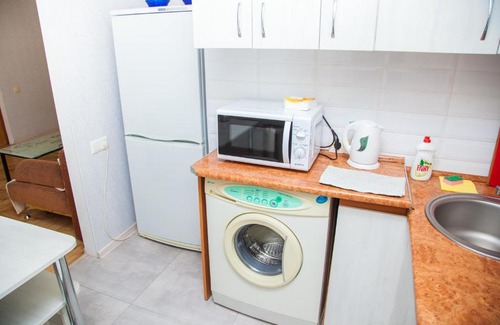 Zaporozhye Apartamento | 2 rooms Apartment on Peremohy str 71. Centre