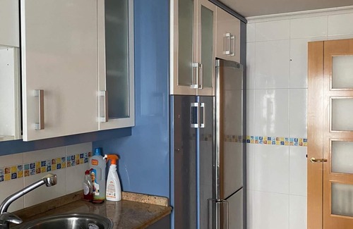 Rollo Casa | 2 Rooms in shared Flat , Central Heatering WIFI , big rooms , with doble bed