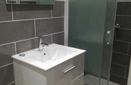 Nevers Casa | 2 rooms in town center near train station and shops