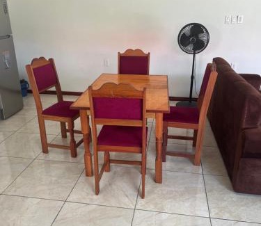 Paramaribo Apartamento | 2 slaapk luxe woning op Kwatta with shared pool