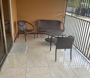 Paramaribo Apartamento | 2 slaapk luxe woning op Kwatta with shared pool