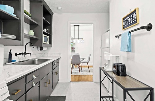 Audubon Apartamento | 2 Spacious Units Close to Downtown & Expo Center