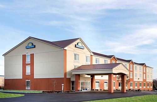 Evans Mills Hotel | Hotel de 2 estrellas ∙ Days Inn by Wyndham Evans Mills/Fort Drum