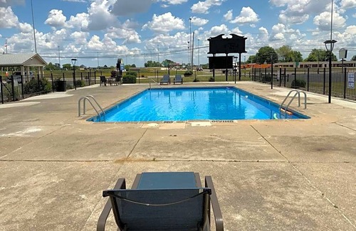 Wauseon Hotel | Hotel de 2 estrellas ∙ Days Inn by Wyndham Wauseon