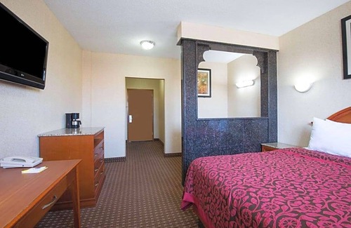 Copiague Hotel | Hotel de 2 estrellas ∙ Days Inn by Wyndham Long Island/Copiague