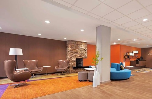 Fifeville Hotel | Hotel de 3 estrellas ∙ Fairfield Inn & Suites by Marriott Charlottesville Downtown/University Area