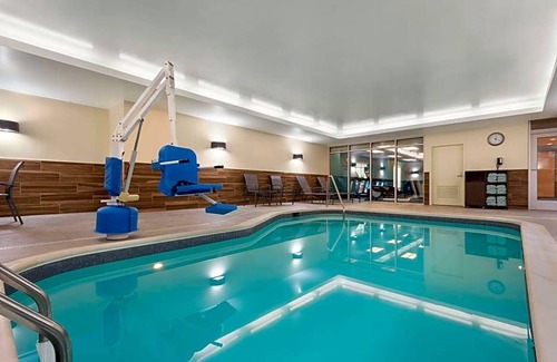Fifeville Hotel | Hotel de 3 estrellas ∙ Fairfield Inn & Suites by Marriott Charlottesville Downtown/University Area