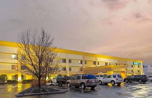 Auburn Hotel | Hotel de 2 estrellas ∙ La Quinta Inn by Wyndham Auburn Worcester