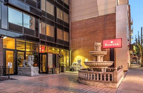Flushing Chinatown Hotel | Hotel de 4 estrellas ∙ Ramada by Wyndham Flushing Queens
