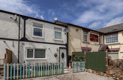 Gwersyllt Casa | 2 Stoneleigh Cottage