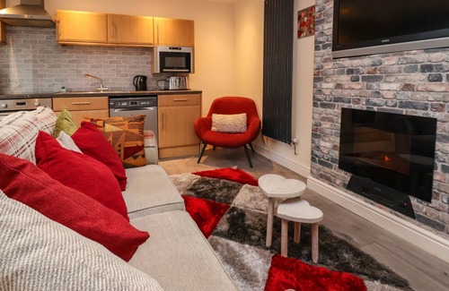 Gwersyllt Cabaña | 2 Stoneleigh Cottage