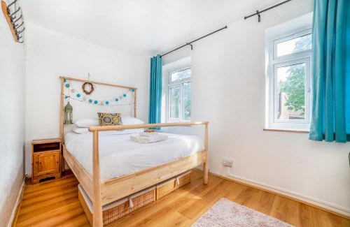 Larkhall Apartamento | 2 story apt on the ground floor at Clapham north