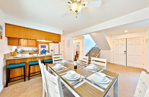West Newport Casa | 2 Story Home with Garage 1 Block to the Beach wi