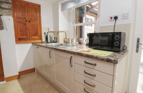Grassington Cabaña | 2 THE SQUARE, family friendly, with a garden in Grassington