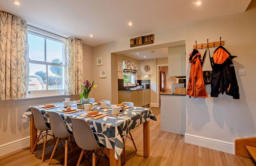 Irstead Casa | 2 Thurnside - Tres Habitaciones Casa, Capacidad 6
