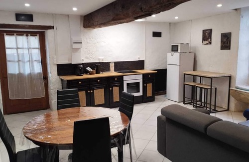 Neuvic Cabaña | CAJAS NEUVICAS OASIS CALIENTES Y ENCANTADAS, CLASIFICADAS 3 * (2 a 6 PERS)