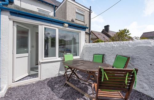 Cemaes Bay Cabaña | 2 Tregof Terrace
