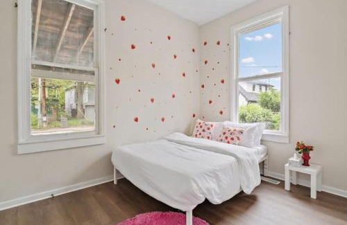Herron Morton Casa | 2 Units Combined-5BR-2 Living Rooms - 2 Kitchens