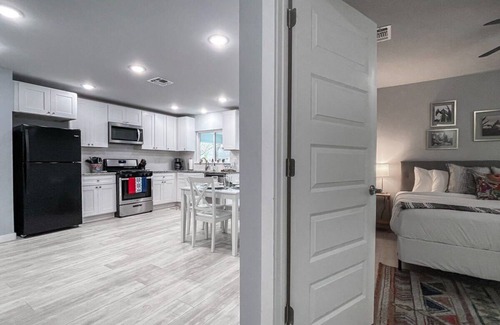Northwest Los Angeles Heights Casa | 2 Units, Mins to Downtown! Serene at Santa Monica