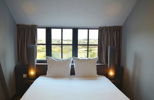Municipality of Wassenaar Hotel | 2 Upscale Wassenaar Stay Close To The Beach, Local Hotspots & Nature Reserves