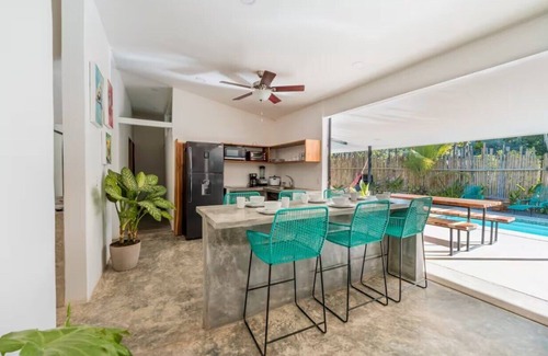 Manzanillo Apartamento | 2-Villa Combo w/ Private Pools by Beach