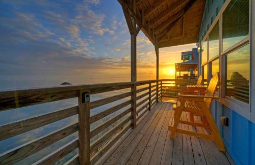 Flour Bluff Casa | 2 Waterfront Homes w Views Pool Boat Dock Laguna Village Oasis by AvantStay