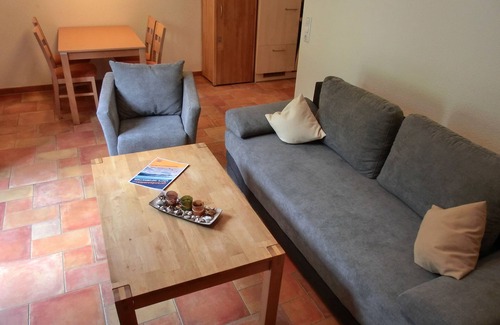 Gelbensande Apartamento | 2-zimmer-fewo für 4 Pers. mit Kleinen Garten