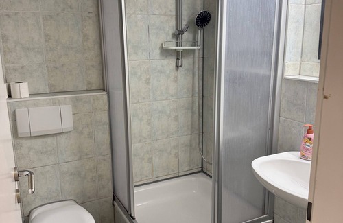 Munchen District Apartamento | 2 Zimmer/Room