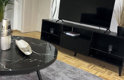 Innenstadt Apartamento | 2 Zimmer Wohnung Steinheim - HU