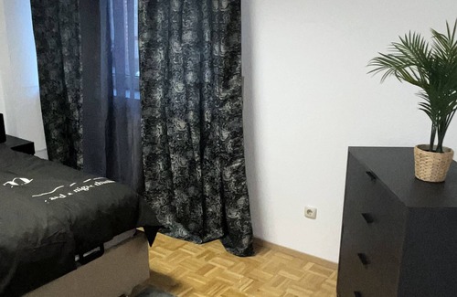 Innenstadt Apartamento | 2 Zimmer Wohnung Steinheim - HU