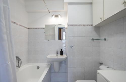 Kamienna Gora Apartamento | 20 Apart