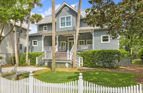 Kiawah Island Casa | 20 Atlantic Beach Court by Akers Ellis Rentals