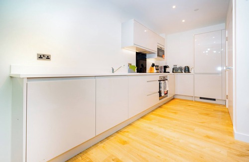 Royal Docks Apartamento | -20% LUX Riverside Duplex Masionette By LCY/ExCeL I 25min to Tower of London