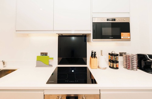 Royal Docks Apartamento | -20% LUX Riverside Duplex Masionette By LCY/ExCeL I 25min to Tower of London