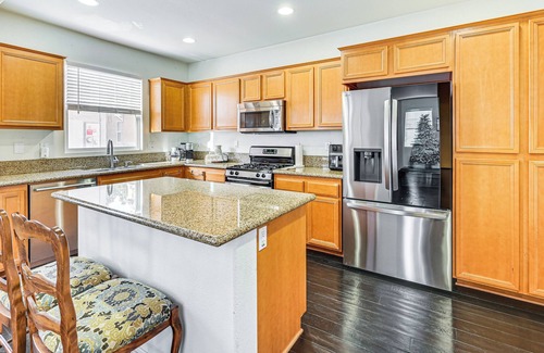 Otay Ranch Casa | 20 Mi to Old Town San Diego: Stay & Play!