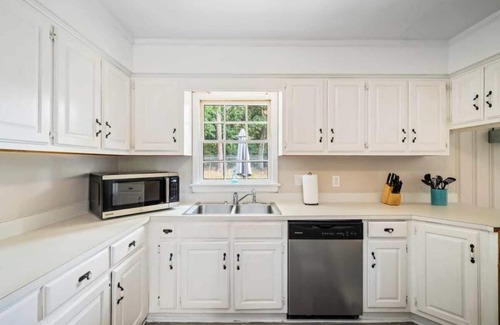 Mobile Casa | 20 Mins to Downtown! Relaxing Rambler