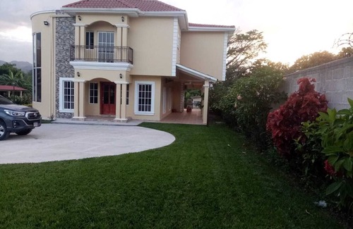 Comayagua Casa | 20 minutes from Airport spacious COTTAGE
