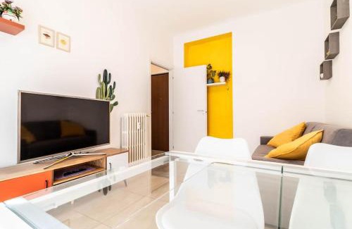 Rondo - Torretta Apartamento | [20 minuti dal Duomo] Milano Smart Apartment
