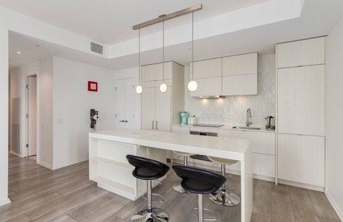 East Village Condominio | 20% Off downtown 2BDR/2BTH/amazing city view