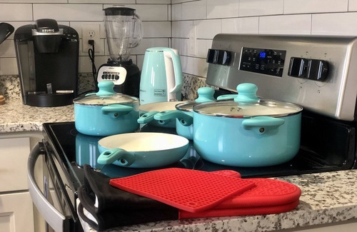 Norfolk Apartamento | *20% OFF Newly Remodeled #4* 5min walk to the Beach, Amazing Virginia Pro Host.