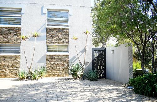 Woodmead Casa | 20 ON WOODLANDS