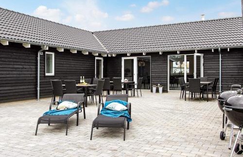 Olpenitz Casa | 20 person holiday home in Hasselberg