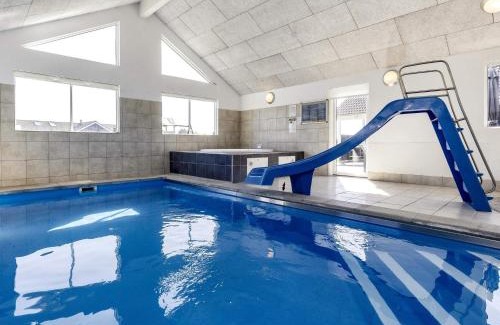 Nr. Lyngby Casa | 20 person holiday home in Løkken