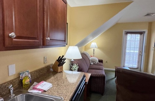 Francestown Casa | 20% Sale April/May NH Condo Unit 4D