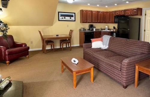 Francestown Casa | 20% Sale April/May NH Condo Unit 2D