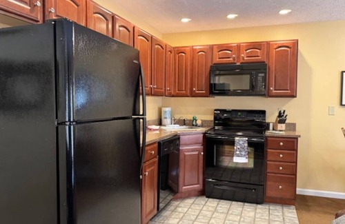 Francestown Casa | 20% Sale April/May NH Condo Unit 2B