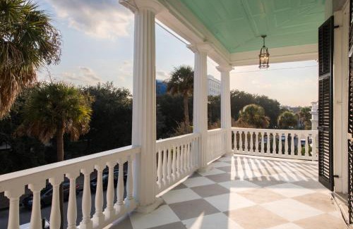 South of Broad Cama Y Desayuno | 20 South Battery