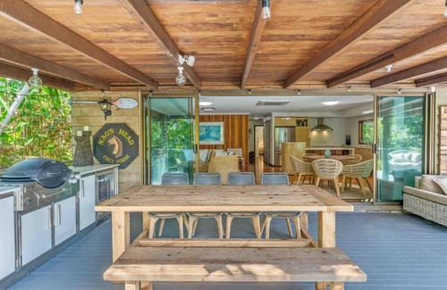 New Brighton Casa | 20 Steps - Beachfront Home - Stunning & Stylish - North of Byron