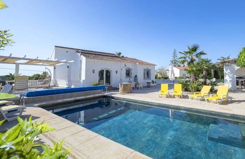 Casas de Torrat Otro | 200 m² Alojamiento ∙ 3 habitaciones ∙ 6 huéspedes