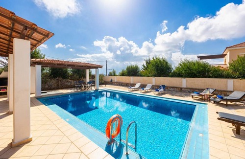 Kefalas Villa | 200 m² Villa ∙ 4 habitaciones ∙ 7 huéspedes